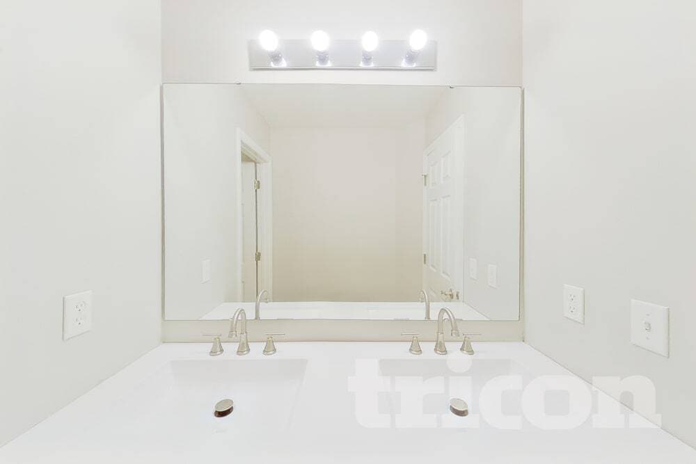 Building Photo - 507 Fortress Ct