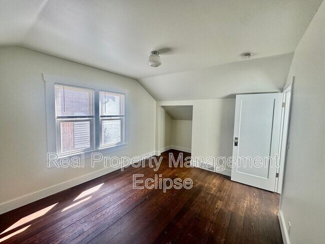 Building Photo - 843 NW 63rd St