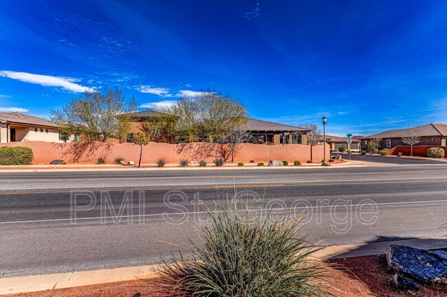 Building Photo - 2823 Kenzies Way