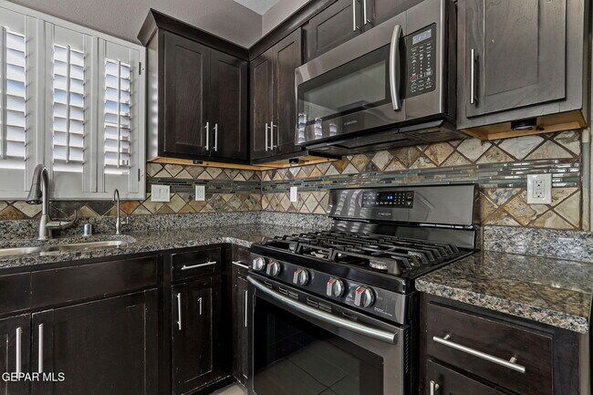 Building Photo - 3129 Spring Willow