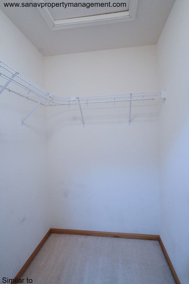 Building Photo - 572 85th St