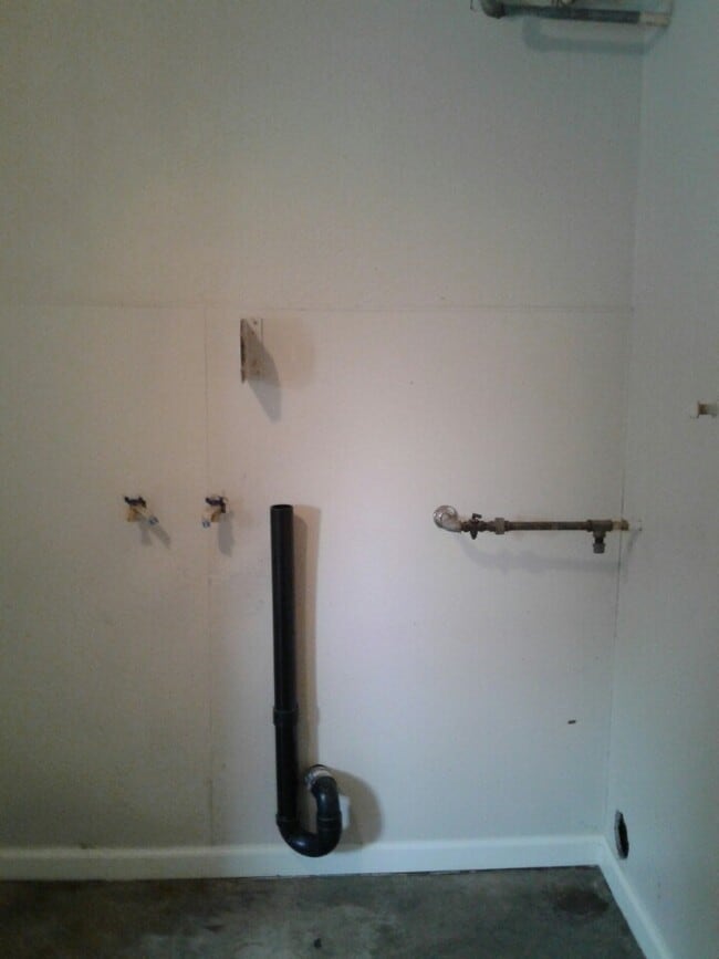 Building Photo - STOP BY, PEEK THROUGH THE WINDOWS AND EXPLORE THE AREA!