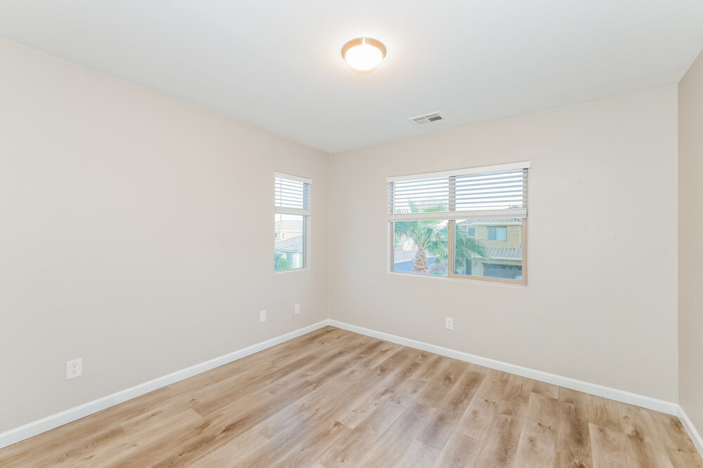 Building Photo - 196 Broken Putter Way