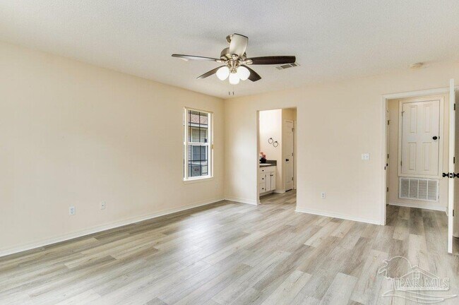 Building Photo - 8004 Cayenne Way