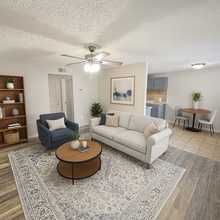 Building Photo - Newly Renovated 1 Bedroom, available Now!