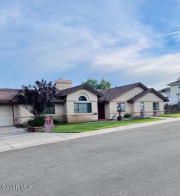 Building Photo - 2640 Bridle Path Dr