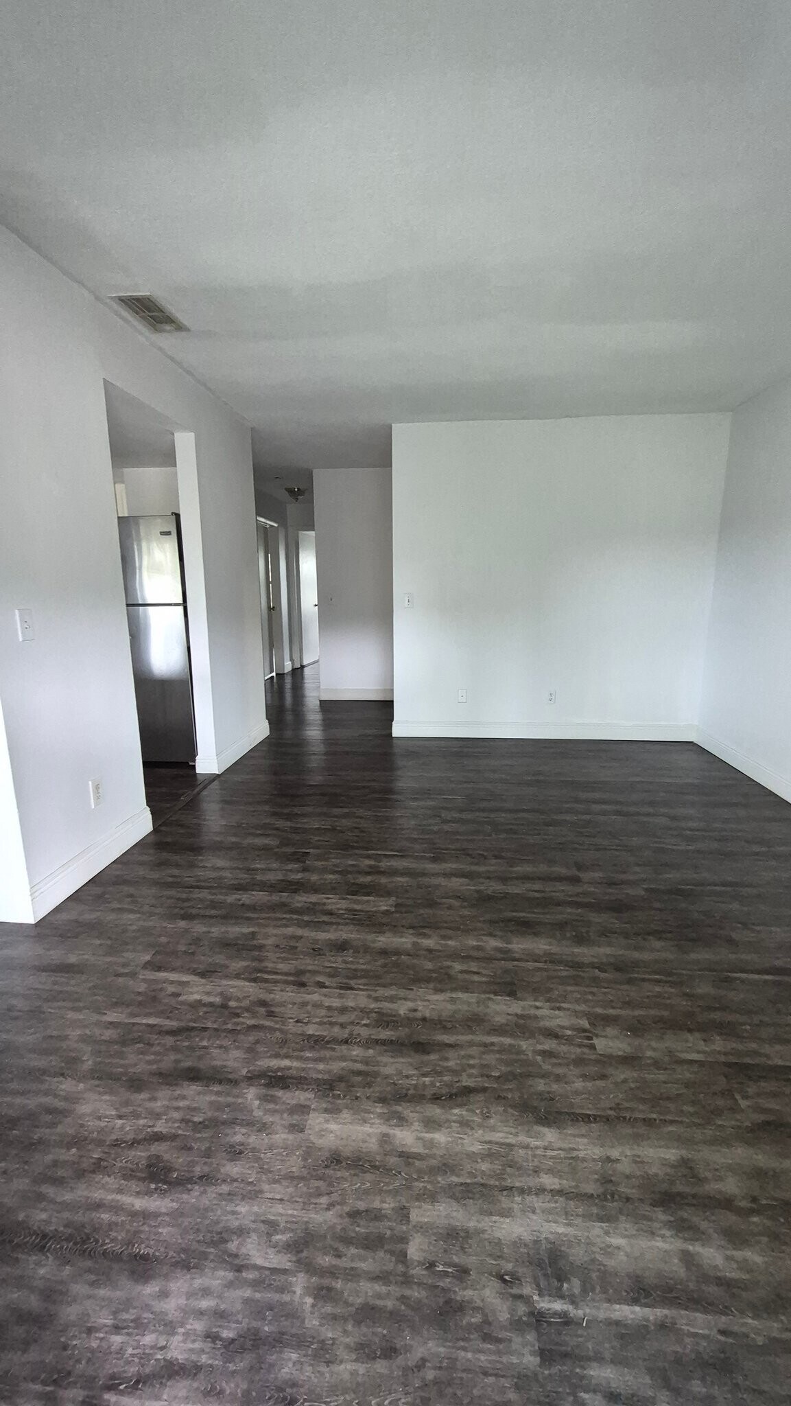 Building Photo - 9924 Sweepstakes Ln