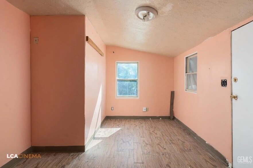 Building Photo - 1913 S M St