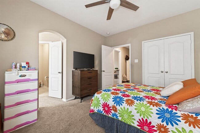 Building Photo - 26734 Eagle Park Ln