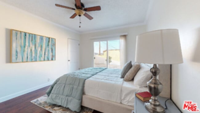 Building Photo - 2059 W 83rd St