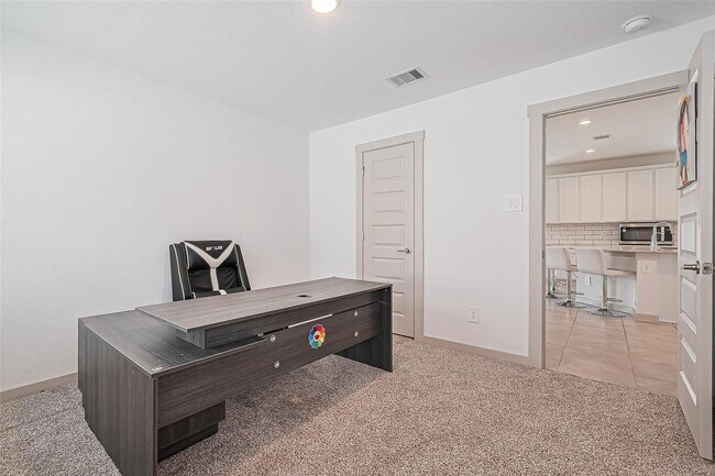 Building Photo - 29518 Paytons Park Ct