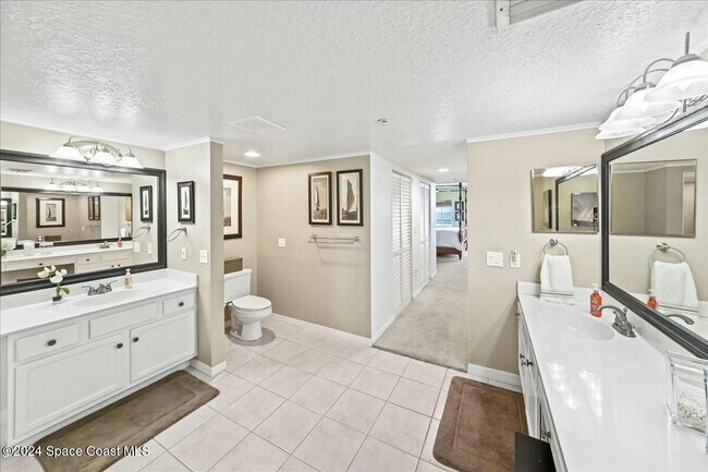 Building Photo - 925 Jimmy Buffett Mem Hwy