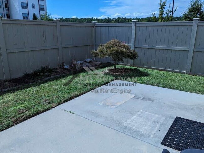Building Photo - 375 Avett Dr