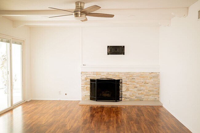 Building Photo - 3421 Cortese Dr