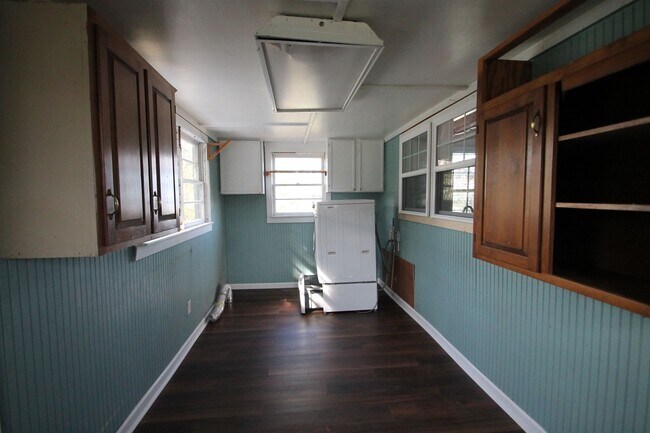 Building Photo - Exclusively Offered By Muse Realty, LLC