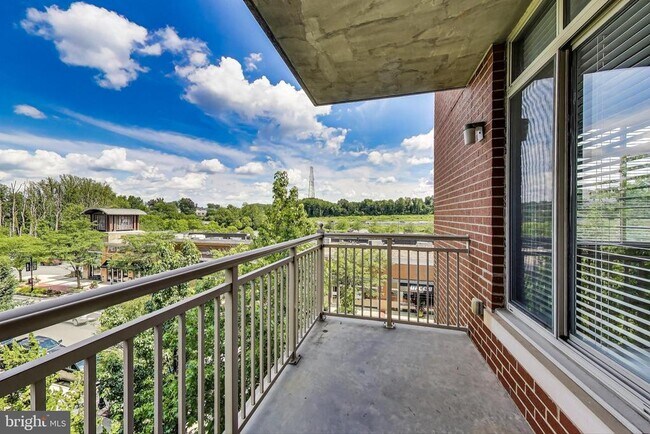 Building Photo - 4480 Market Commons Dr
