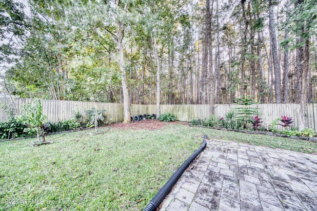 Building Photo - 185 Hawthorn Hedge Ln