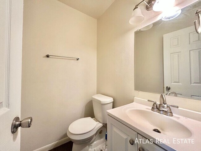 Building Photo - 3392 W 66th Pl