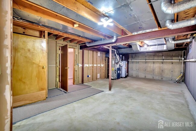 Building Photo - 10 Sawgrass Ct