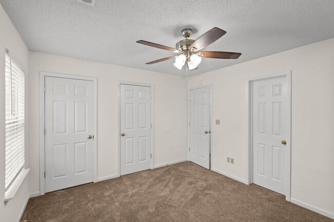 Building Photo - 4410-4412 Cheryl Ct.