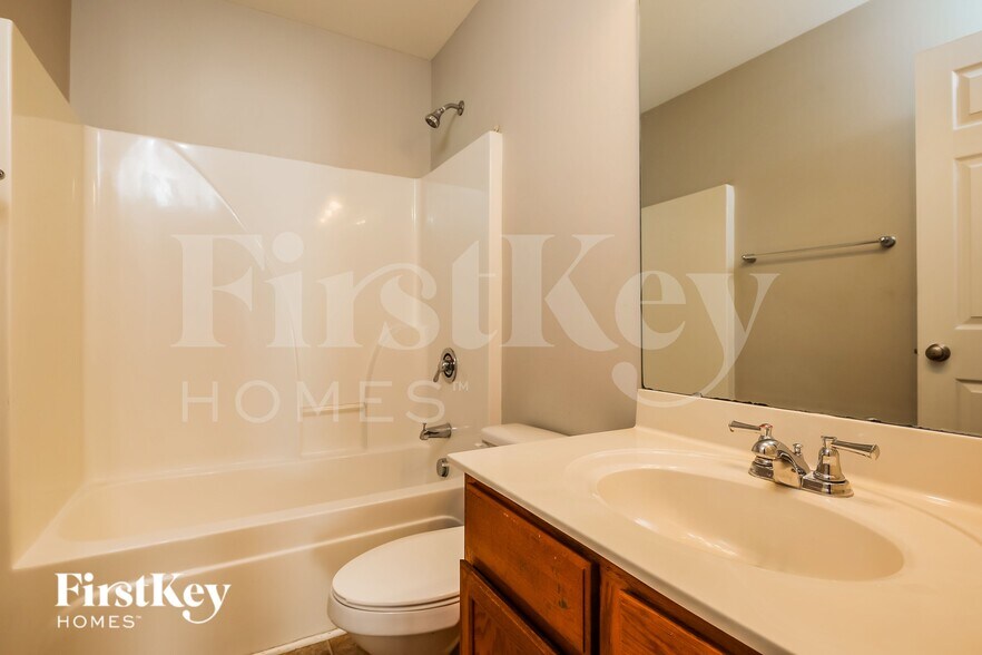 Building Photo - 7840 Expedition Dr