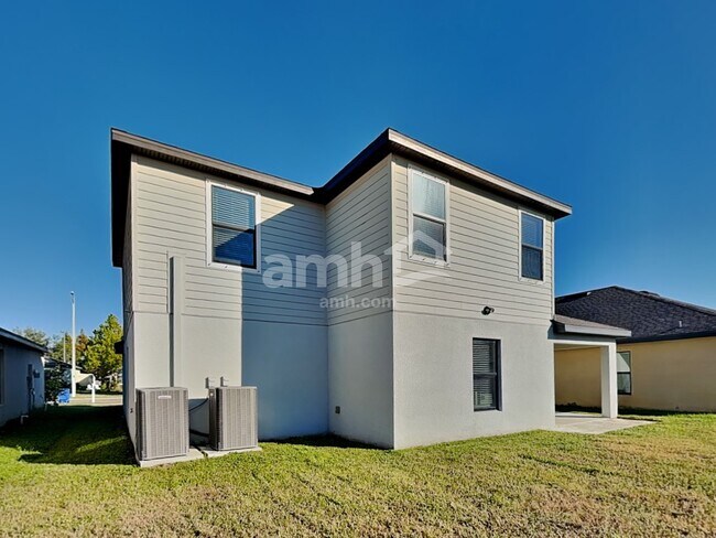 Building Photo - 1114 Brenton Leaf Dr