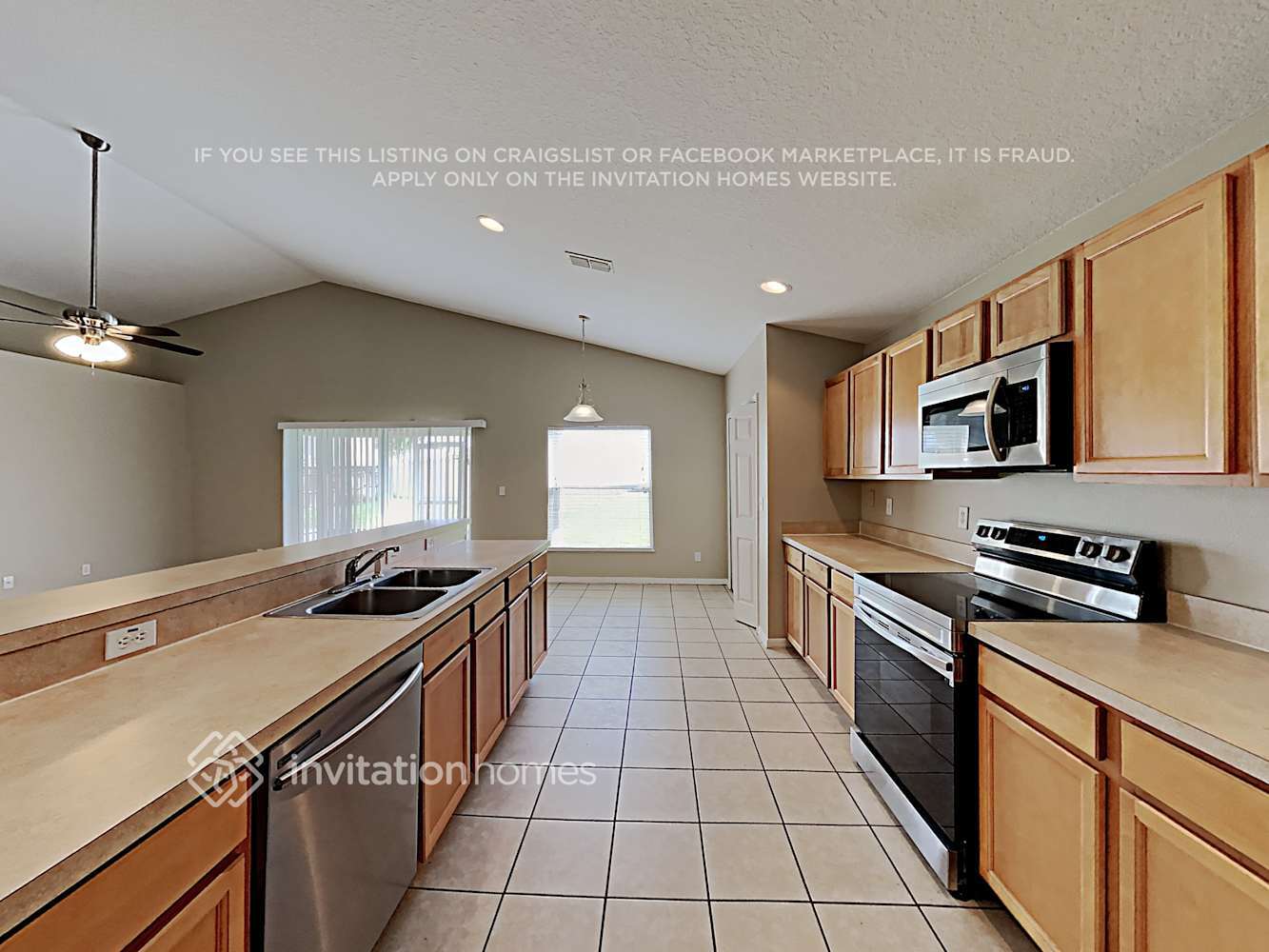 Building Photo - 4622 Sandhurst St