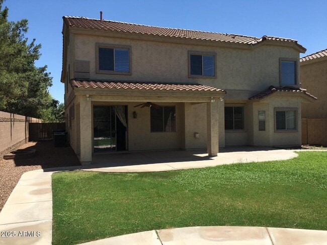 Building Photo - 200 W Flamingo Dr