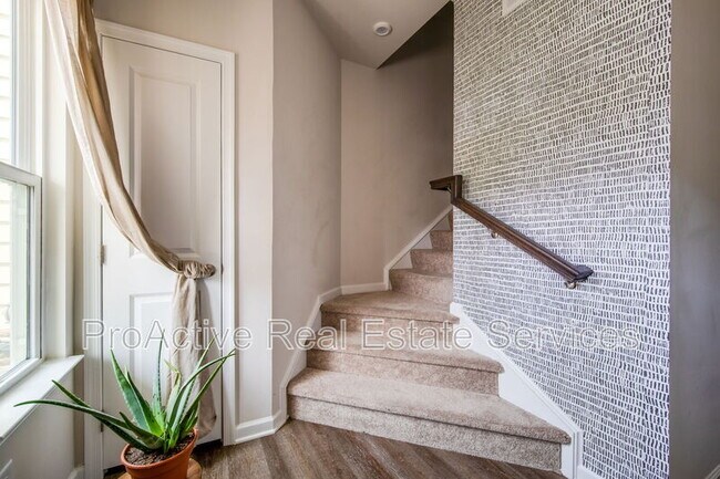 Building Photo - 317 Capeside Ct