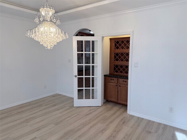 Building Photo - 16406 Lakewood Field Dr