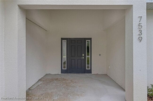 Building Photo - 7539 Bernal Dr