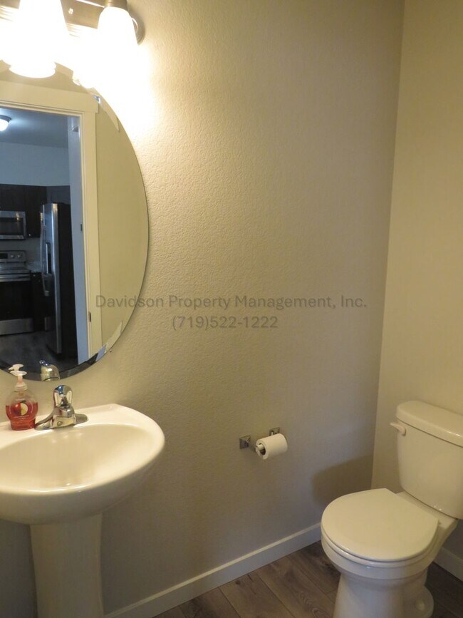 Building Photo - Spacious 3-Bedroom Townhouse Located in Security-Widefield