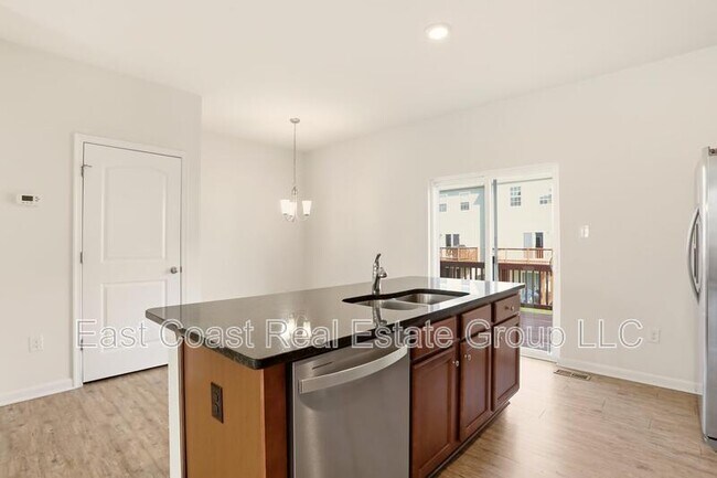 Building Photo - 202 Magellan Dr