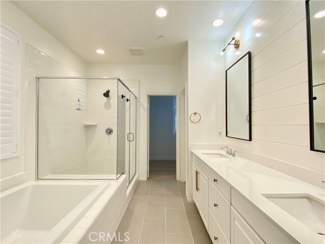 Building Photo - 77 Majeza Ct