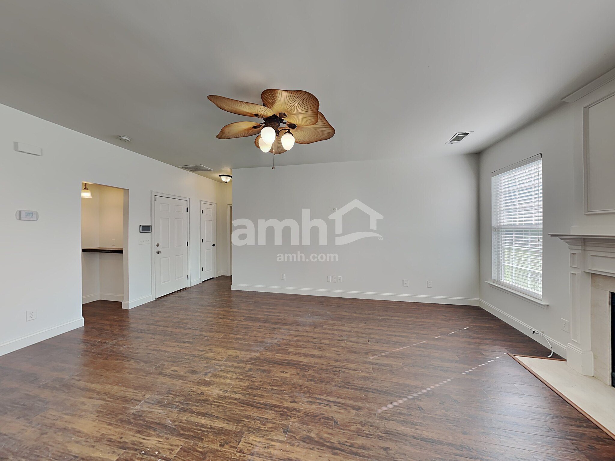 Building Photo - 4059 Houldsworth Dr