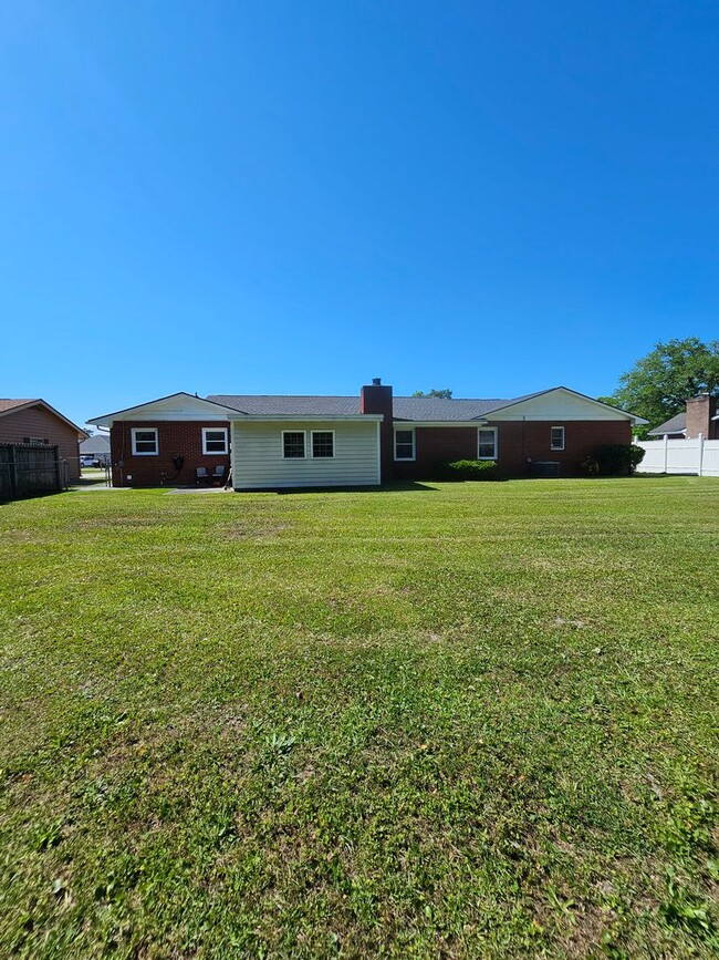 Building Photo - Caropines in Surfside Beach