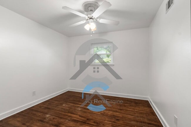 Building Photo - 6214 H St