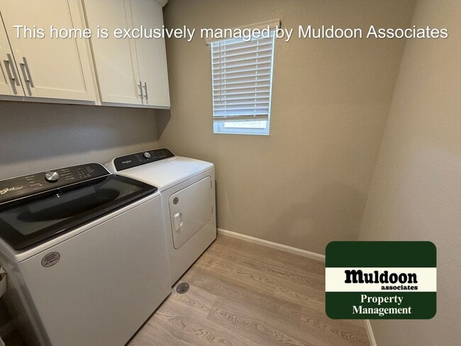 Building Photo - Basically new 2 story home in Paint Brush Hills