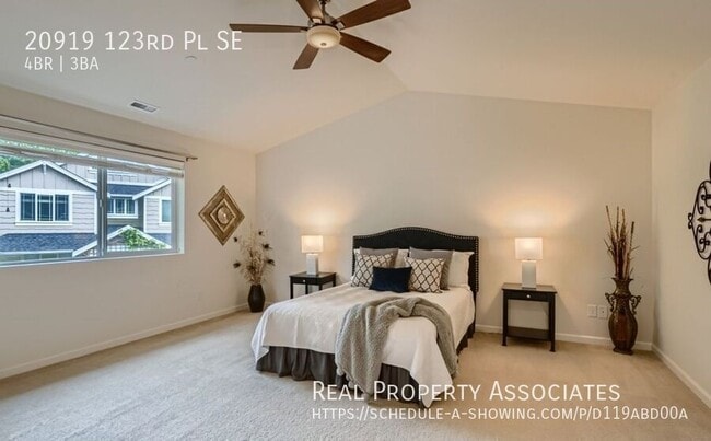 Building Photo - 20919 123rd Pl SE