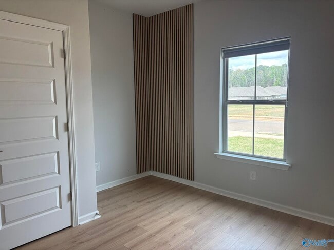 Building Photo - 180 Fenwick Pl