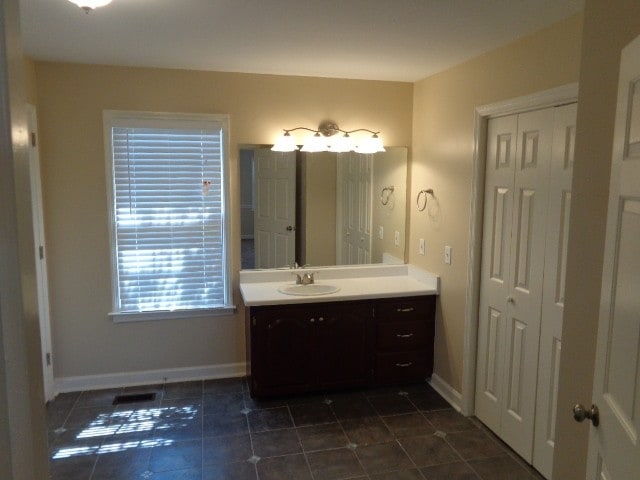 Building Photo - 406 Williamsport Dr