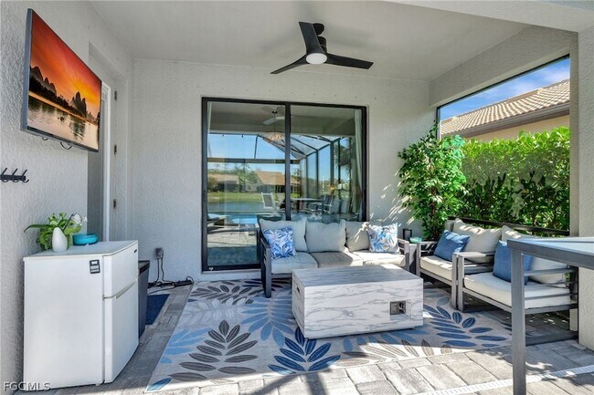 Building Photo - 10908 Clarendon St