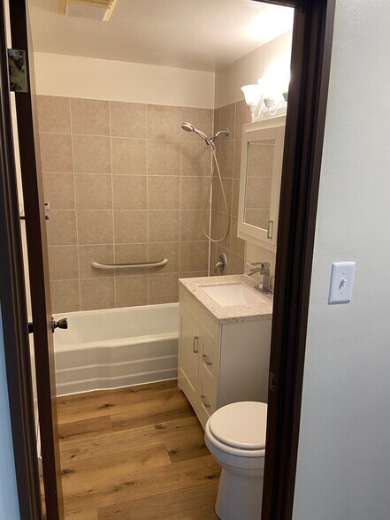 Building Photo - 33250 N Indian Ln