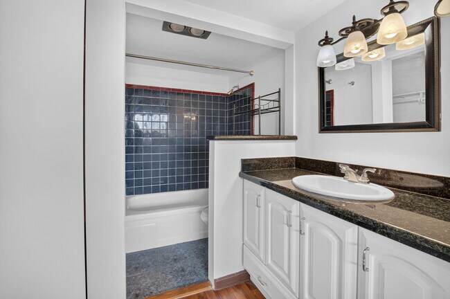 Building Photo - 200 Waterway Dr S