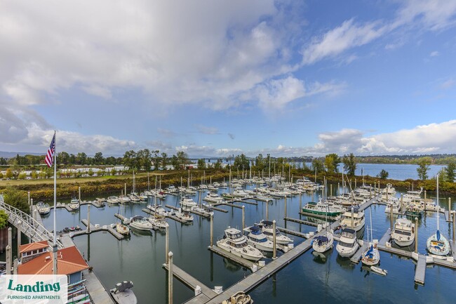 Building Photo - 11505 NE Yacht Harbor Dr