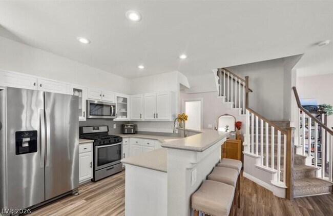 Building Photo - 1069 Sheer Paradise Ln