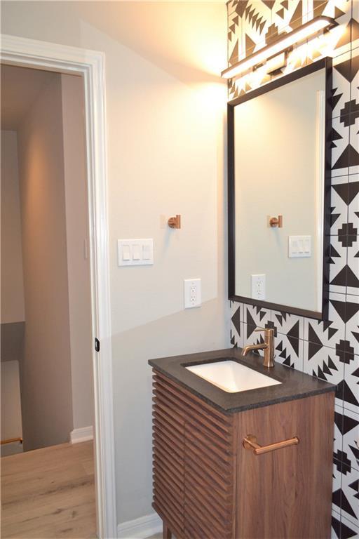 Building Photo - 7206 Meador Ave