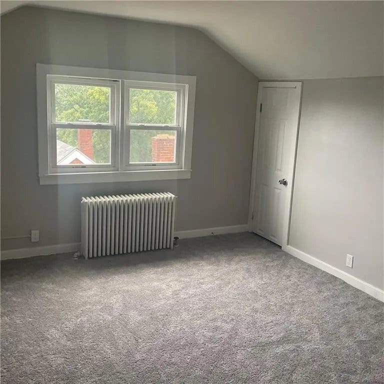 Building Photo - 1818 Plainview Ave