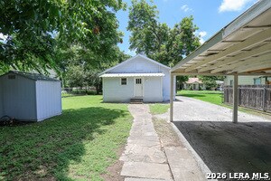 Building Photo - 271 Willow Ave