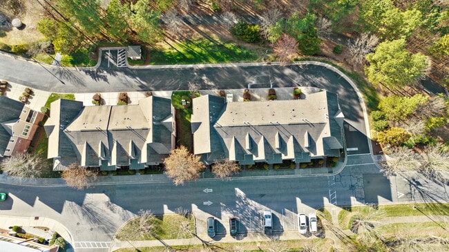 Building Photo - 3019 Valleystone Dr